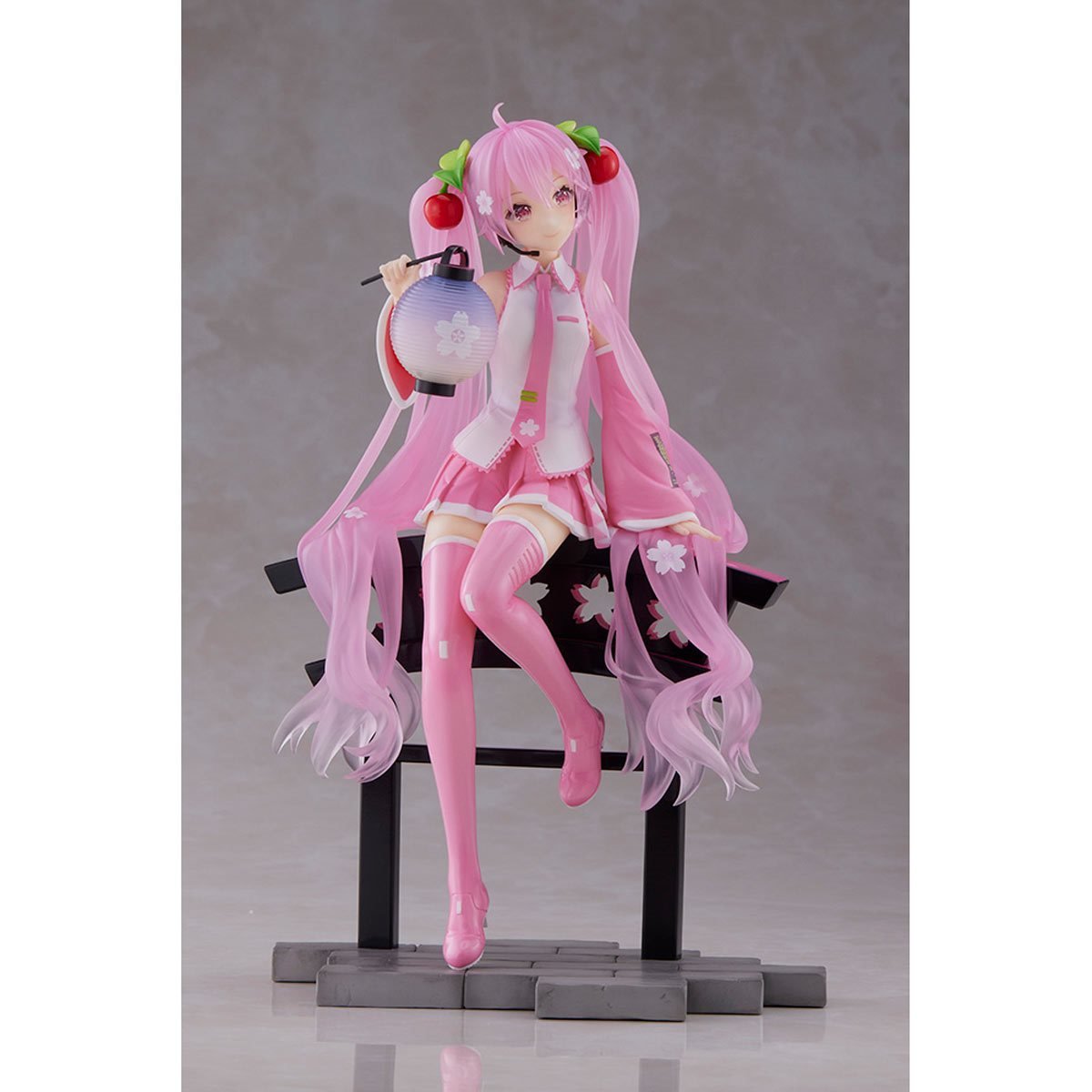 Sakura Miku – AMP+ Figure ~Sakura Chōchin (Lantern) Ver.
